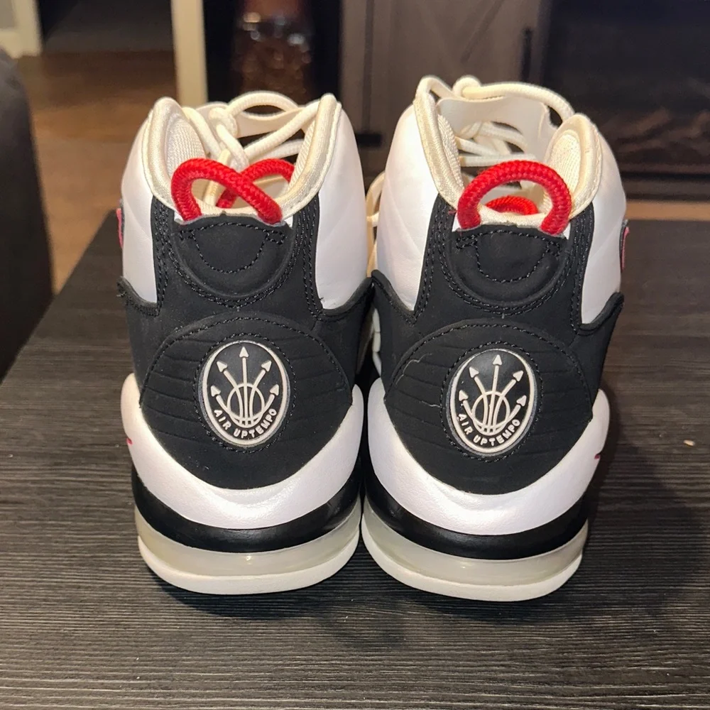 Nike Men Air Max Uptempo White and Black Sneakers with Red Details - Picture 4 of 6